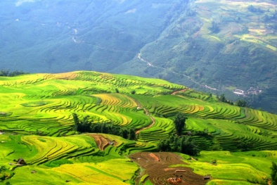 Ngày 20/10, giới trẻ đua nhau đi phượt